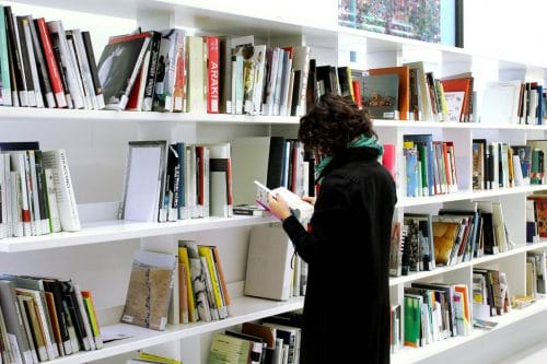 biblioteca