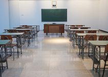 Lavorare a Scuola: 50 Posti di lavoro per Bidelli ed insegnanti