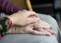 Selezione per Assistenti Anziani in Casa di riposo, via alle domande
