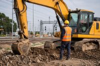 Ferrovie dello Stato assume Operai in tutta Italia: basta la licenza media, contratto a tempo indeterminato