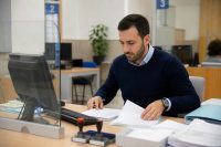 Concorso per funzionari esperti: assunzione a tempo indeterminato, domanda online