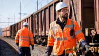 Ferrovie dello Stato assume nuovi operatori ferroviari: stipendio da oltre 28mila euro, diploma e patente B