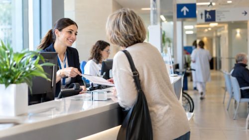 Addetta accoglienza in ospedale